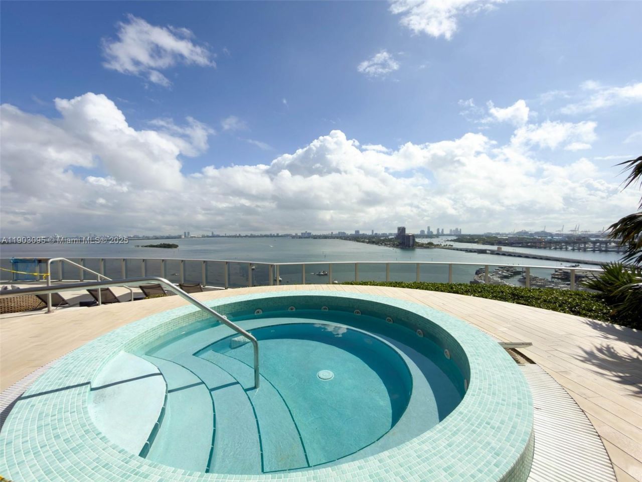 488 NE 18th St, Unit 2301, Miami, FL 33132 Photo