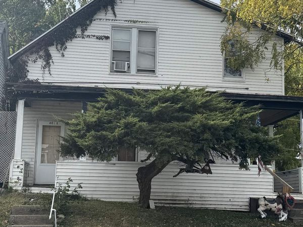 801 S 9Th Street, Burlington, IA 52601