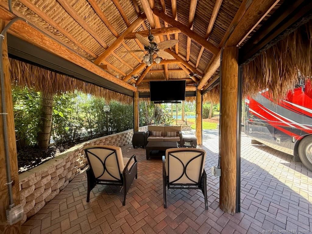 386 NW Boundary Drive, Port Saint Lucie, FL 34986 Photo