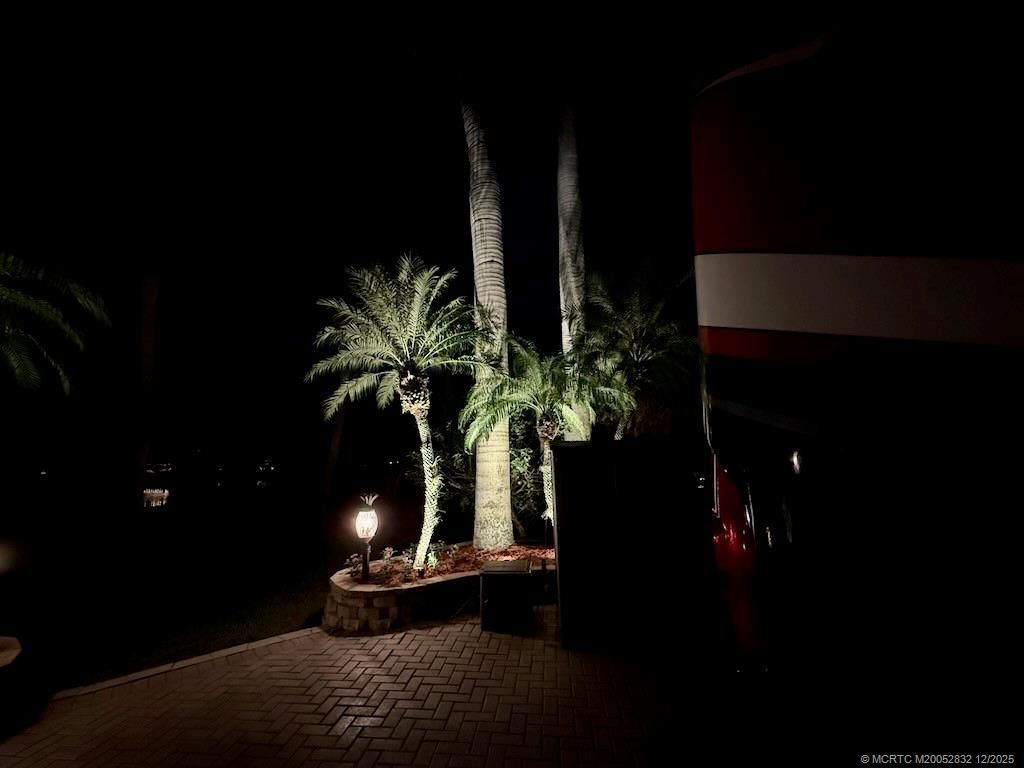 386 NW Boundary Drive, Port Saint Lucie, FL 34986 Photo