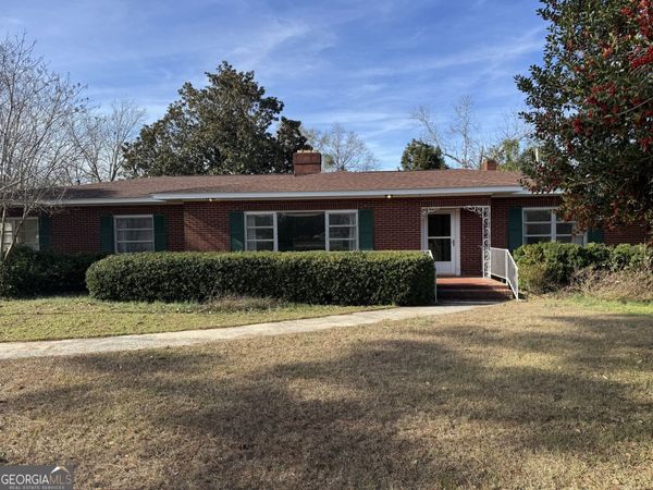 465 Cedar Street, Metter, GA 30439