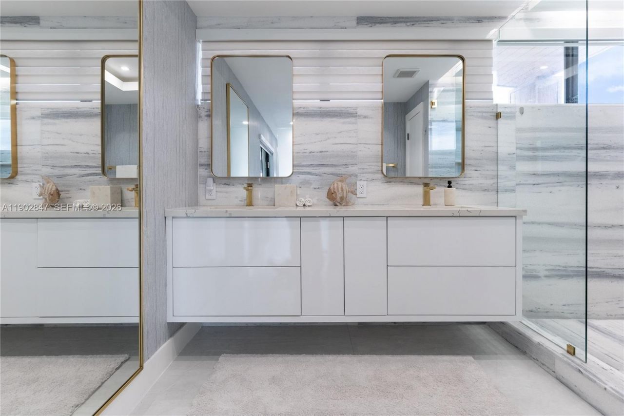 5601 N Ocean Dr, Hollywood, FL 33019 Photo