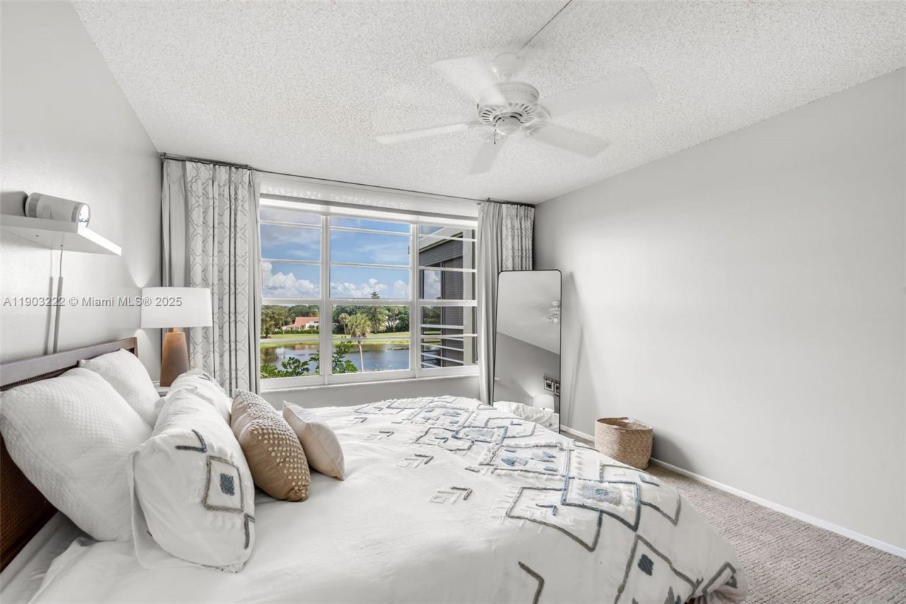 808 Cypress Blvd, Unit 409, Pompano Beach, FL 33069 Photo