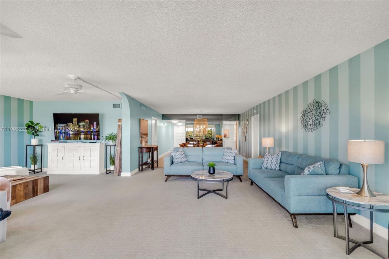808 Cypress Blvd, Unit 409, Pompano Beach, FL 33069 Photo