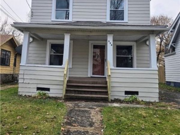 598 Cassius Avenue, Youngstown, OH 44505