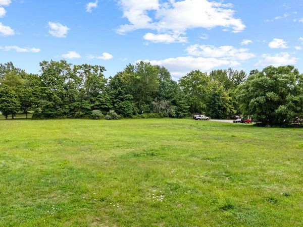 4300 massillon rd, Green, OH 44720