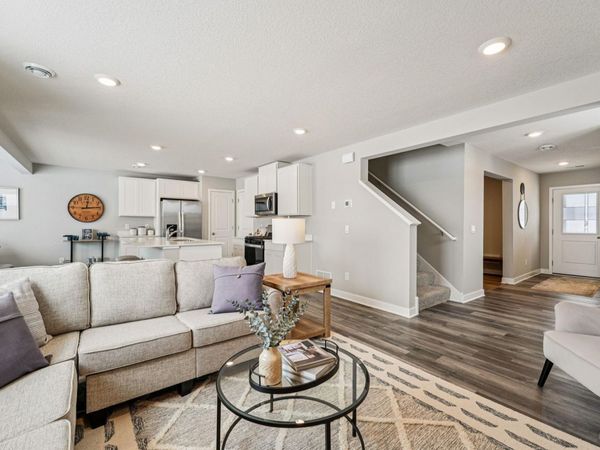 1908 Highview Terrace, Shakopee, MN 55379
