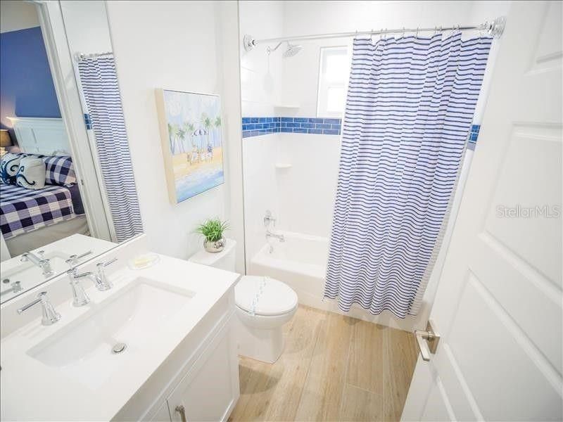 2305 Avenue C, Bradenton Beach, FL 34217 Photo