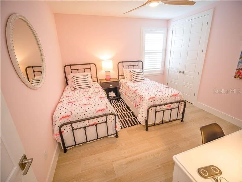 2305 Avenue C, Bradenton Beach, FL 34217 Photo