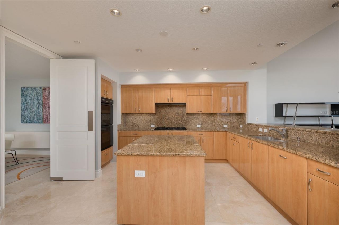 2050 Benjamin Franklin Drive, Unit A601, Sarasota, FL 34236 Photo