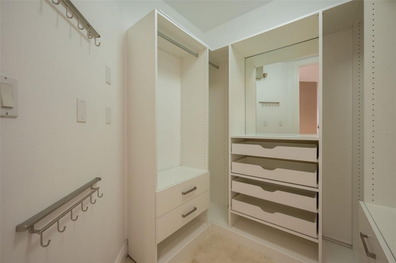 2050 Benjamin Franklin Drive, Unit A601, Sarasota, FL 34236 Photo