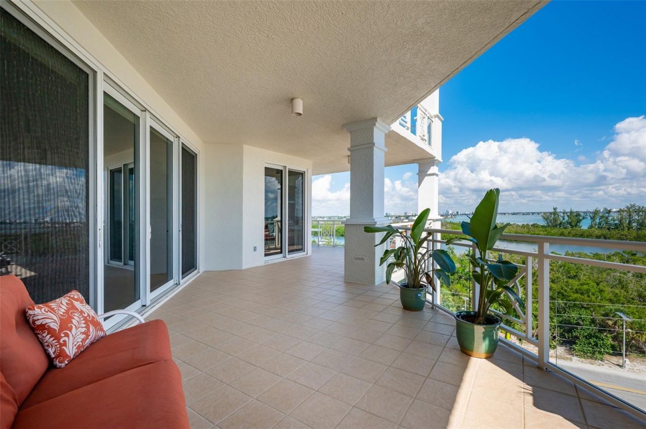 2050 Benjamin Franklin Drive, Unit A601, Sarasota, FL 34236 Photo