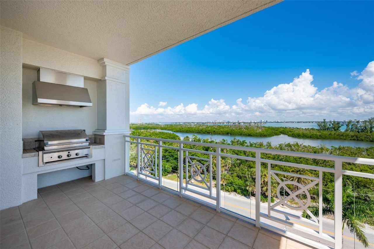 2050 Benjamin Franklin Drive, Unit A601, Sarasota, FL 34236 Photo