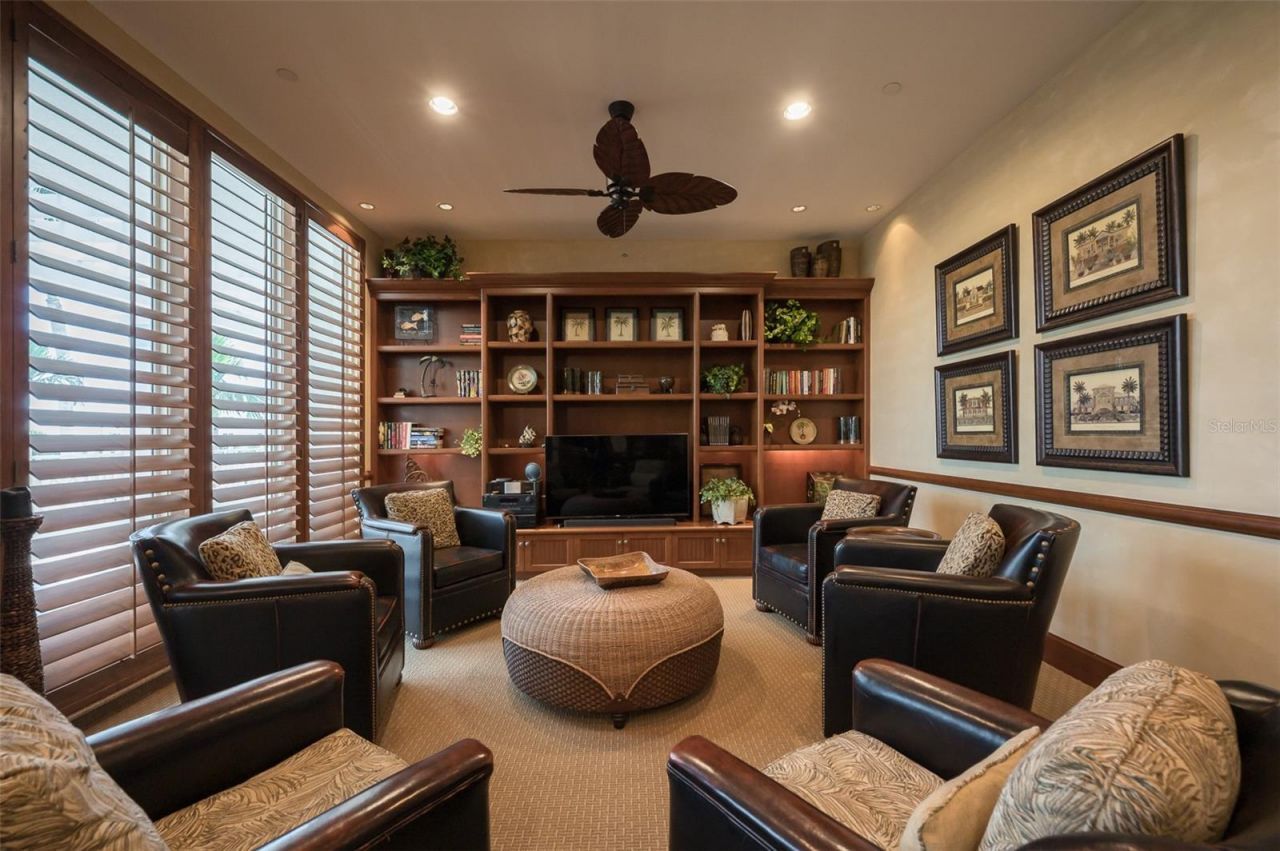 2050 Benjamin Franklin Drive, Unit A601, Sarasota, FL 34236 Photo