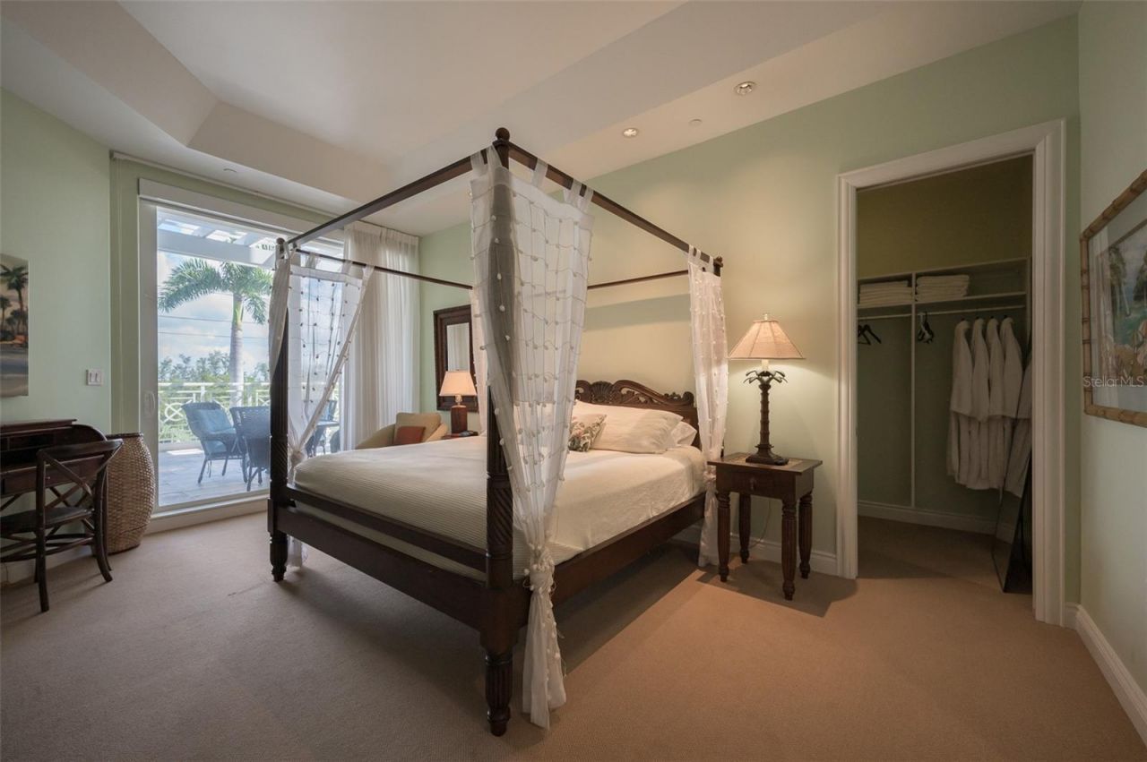 2050 Benjamin Franklin Drive, Unit A601, Sarasota, FL 34236 Photo