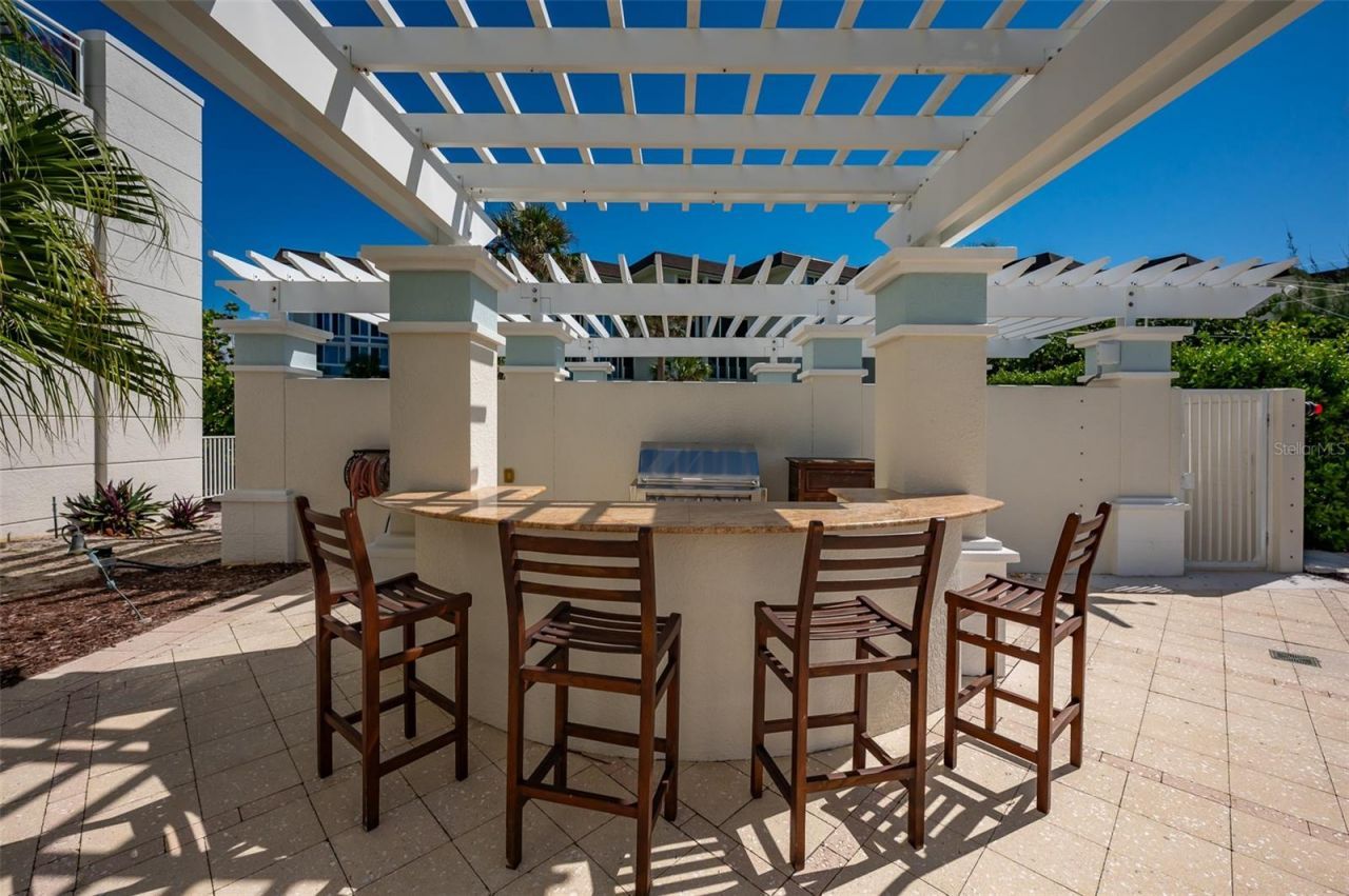 2050 Benjamin Franklin Drive, Unit A601, Sarasota, FL 34236 Photo