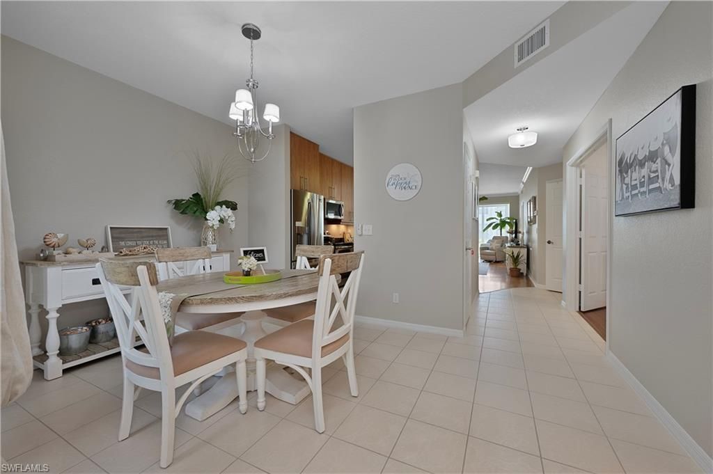 7058 Barrington Cir, Unit 102, Naples, FL 34108 Photo