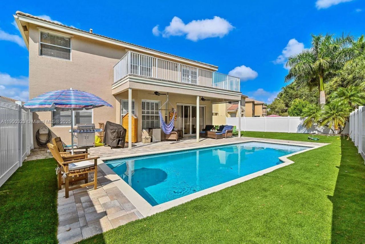 5337 Grand Banks Blvd, Greenacres, FL 33463 Photo