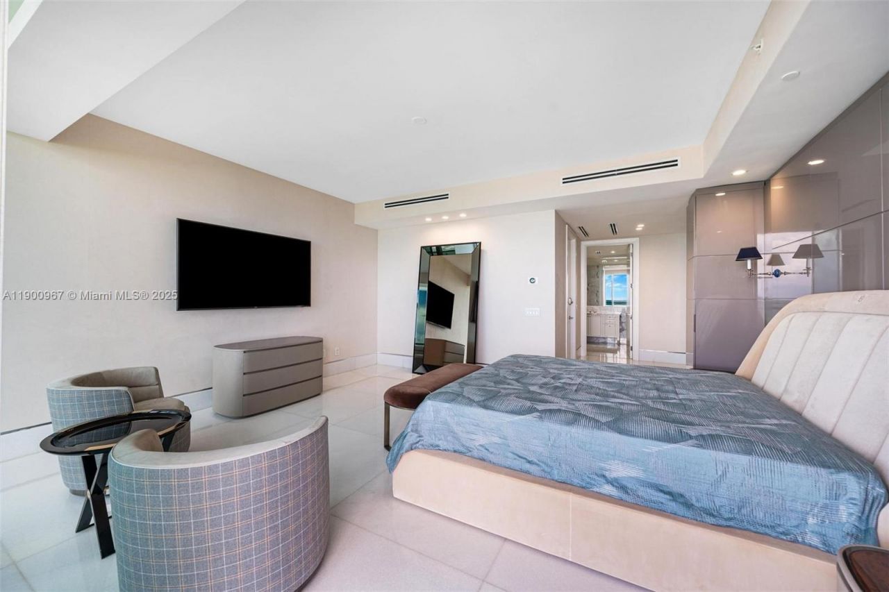 9349 Collins Ave, Unit 503, Surfside, FL 33154 Photo