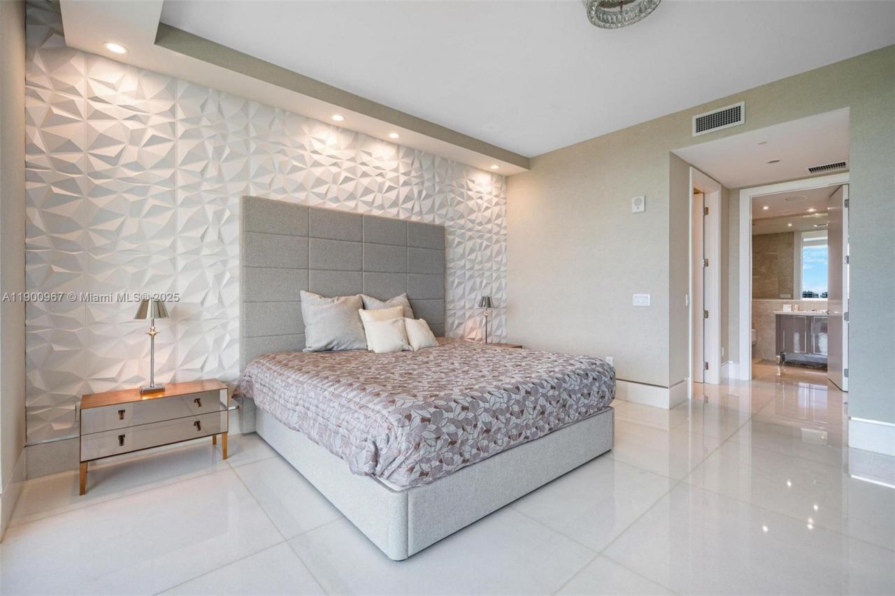 9349 Collins Ave, Unit 503, Surfside, FL 33154 Photo