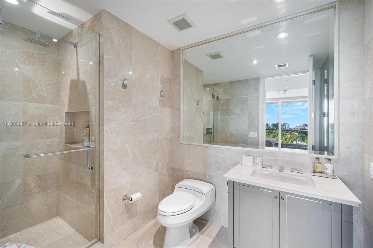 9349 Collins Ave, Unit 503, Surfside, FL 33154 Photo