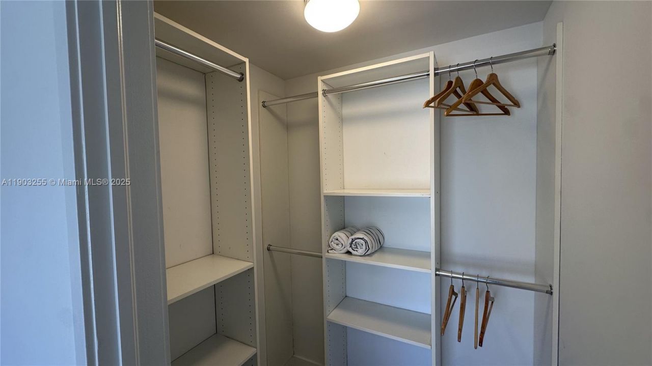 1120 98th St, Unit 303, Bay Harbor Islands, FL 33154 Photo