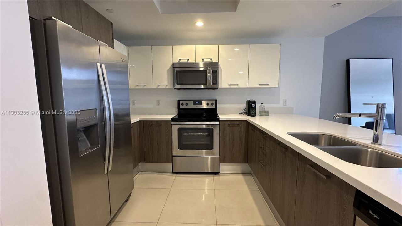 1120 98th St, Unit 303, Bay Harbor Islands, FL 33154 Photo