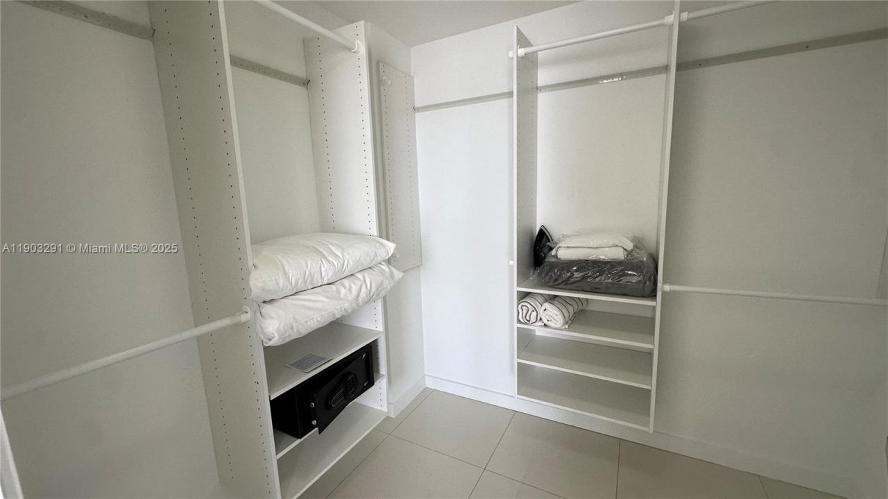 1120 98th St, Unit 304, Bay Harbor Islands, FL 33154 Photo