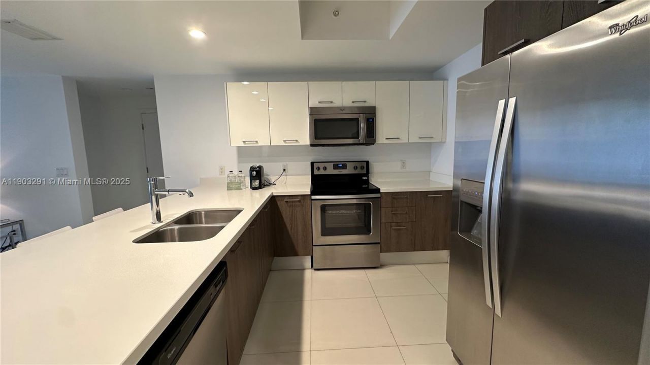 1120 98th St, Unit 304, Bay Harbor Islands, FL 33154 Photo