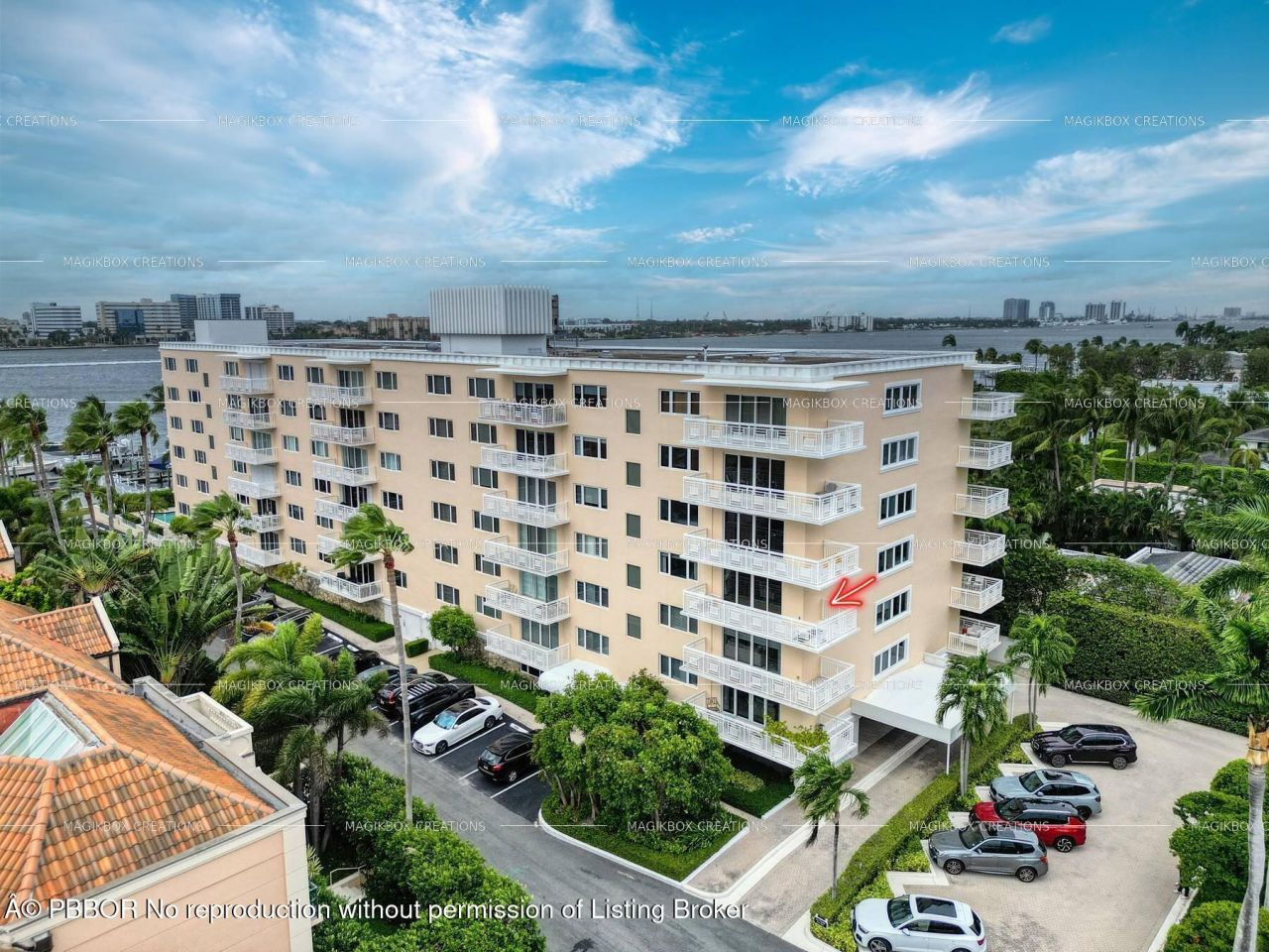 250 Bradley Place, Unit 402, Palm Beach, FL 33480 Photo