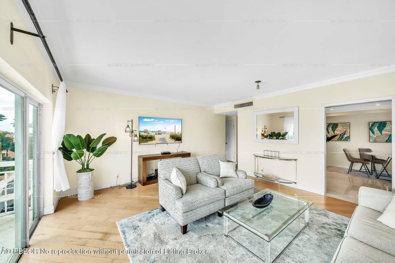 250 Bradley Place, Unit 402, Palm Beach, FL 33480 Photo
