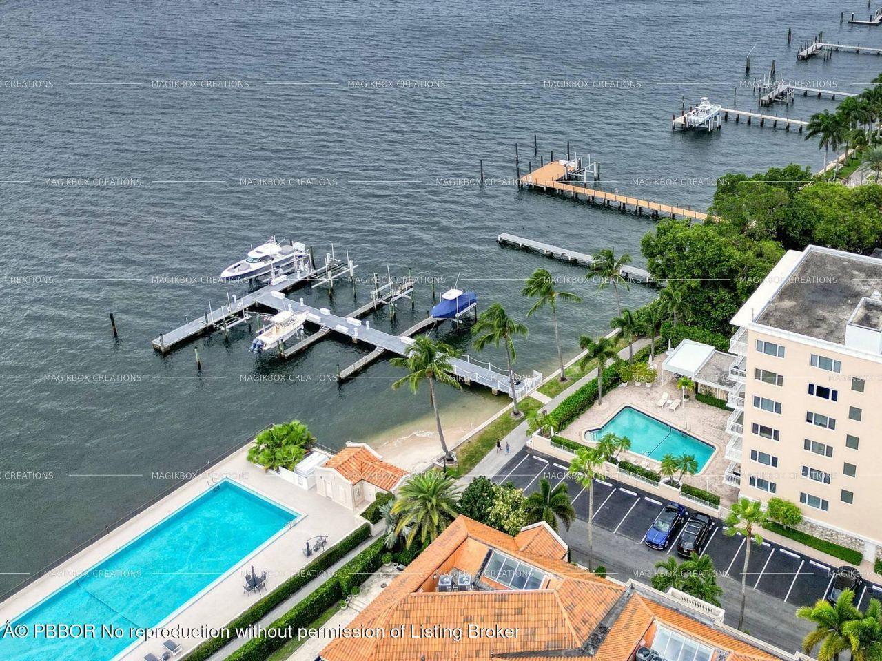 250 Bradley Place, Unit 402, Palm Beach, FL 33480 Photo