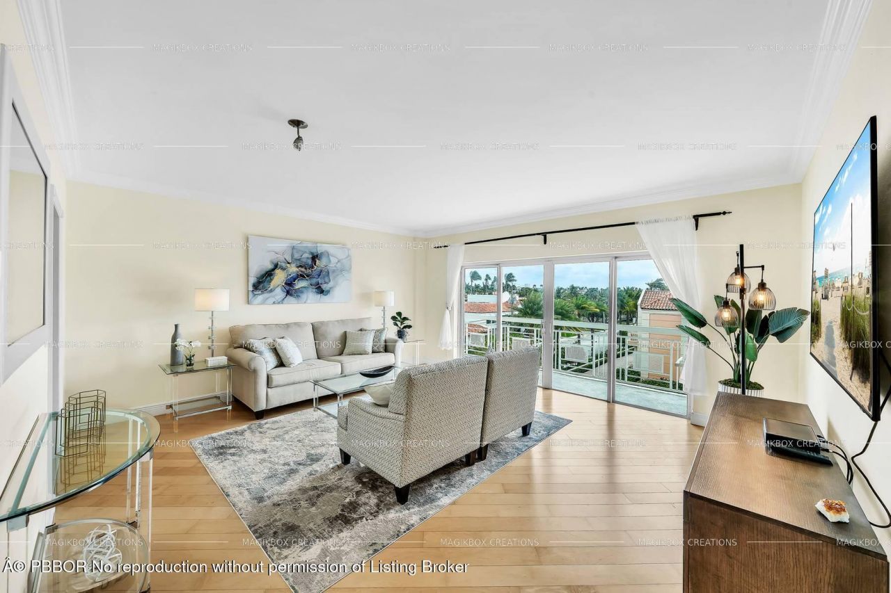250 Bradley Place, Unit 402, Palm Beach, FL 33480 Photo
