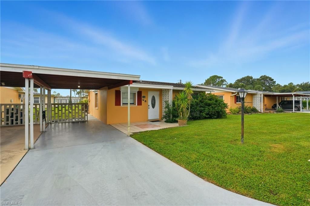 2210 Orchid Rd E, Lehigh Acres, FL 33936 Photo