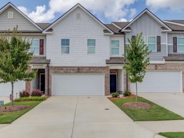 4565 Bishops Lane, Oakwood, GA 30566