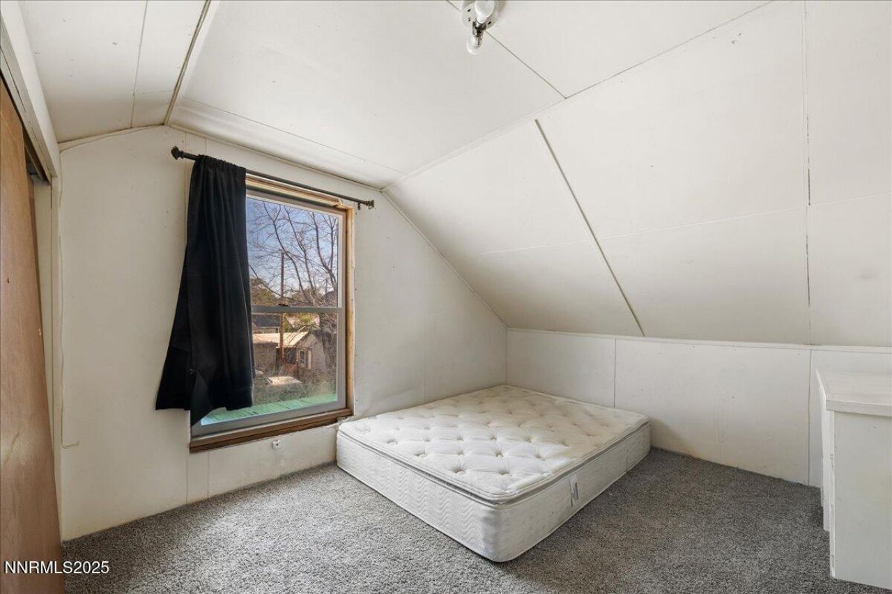 848 Rock Boulevard, Sparks, NV 89431 Photo