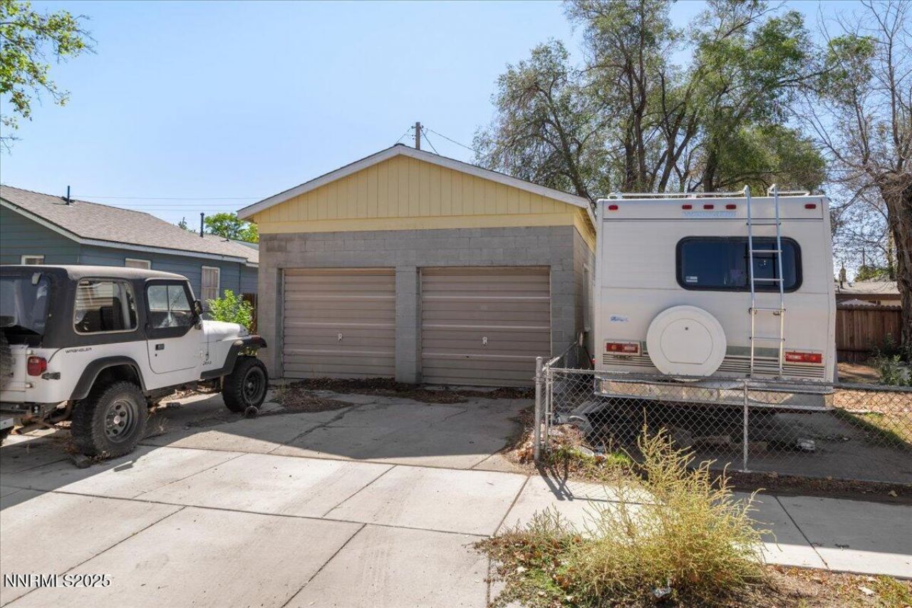 848 Rock Boulevard, Sparks, NV 89431 Photo