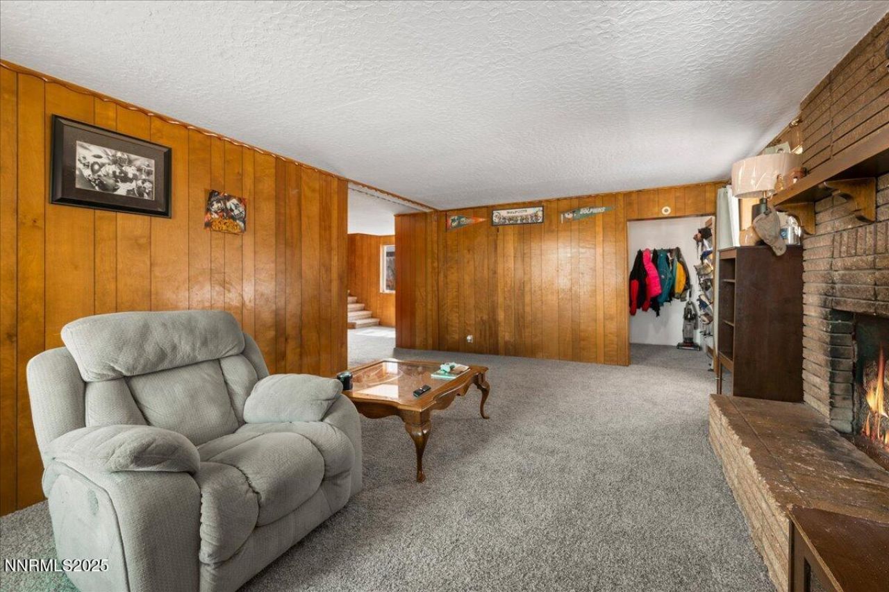 848 Rock Boulevard, Sparks, NV 89431 Photo