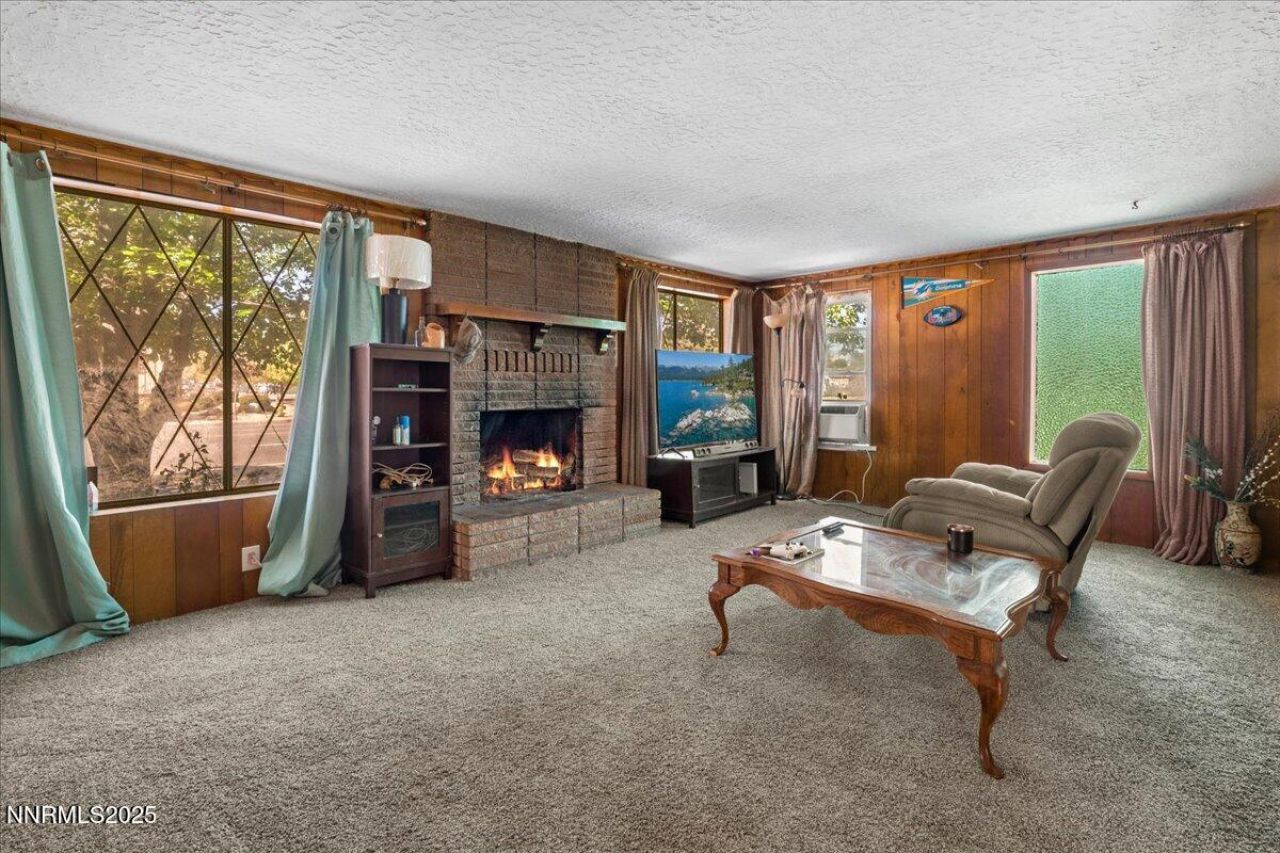 848 Rock Boulevard, Sparks, NV 89431 Photo