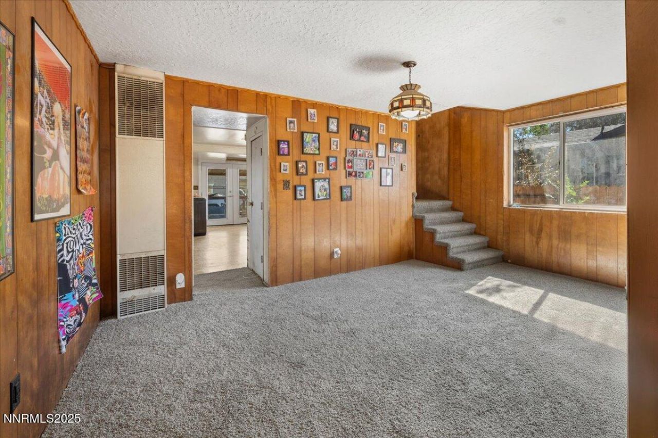 848 Rock Boulevard, Sparks, NV 89431 Photo