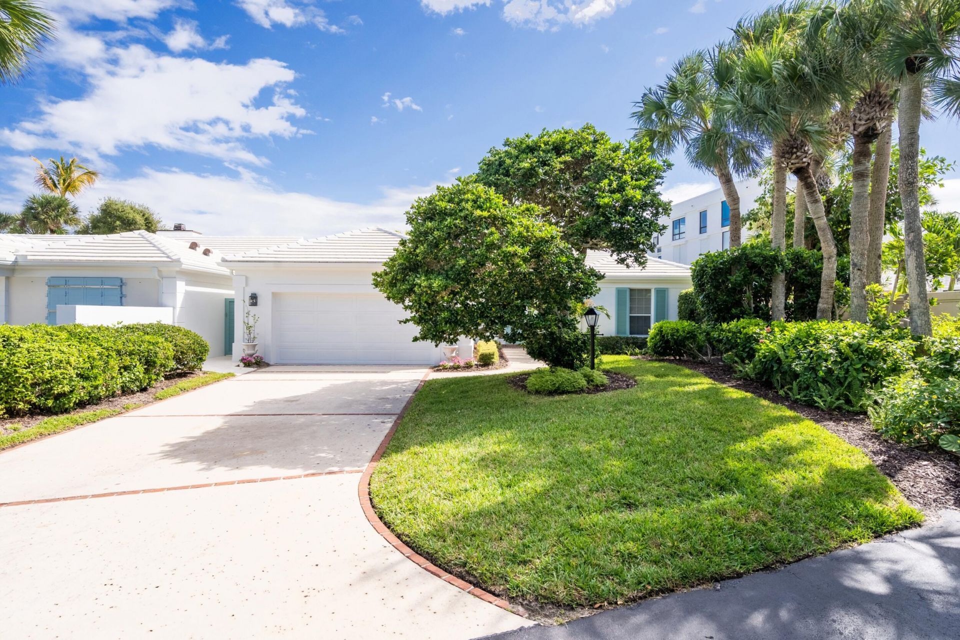 111 S Catalina Court, Vero Beach, FL 32963 Main Photo