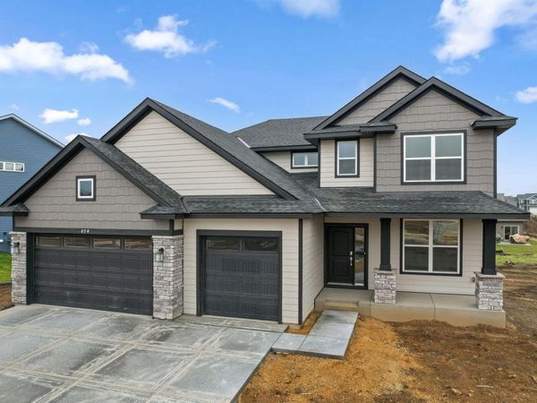 874 Londonderry Lane NW, Rochester, MN 55901