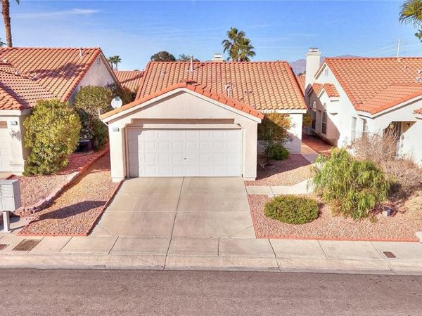 7608 Haskell Flats Drive, Las Vegas, NV 89128