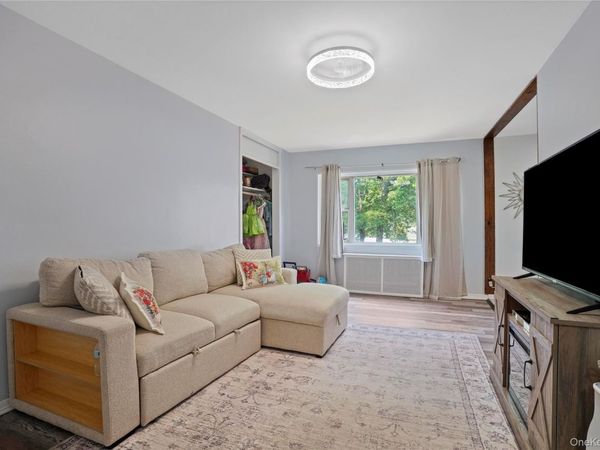 1001 Shore Parkway, Unit 2B, Brooklyn, NY 11228