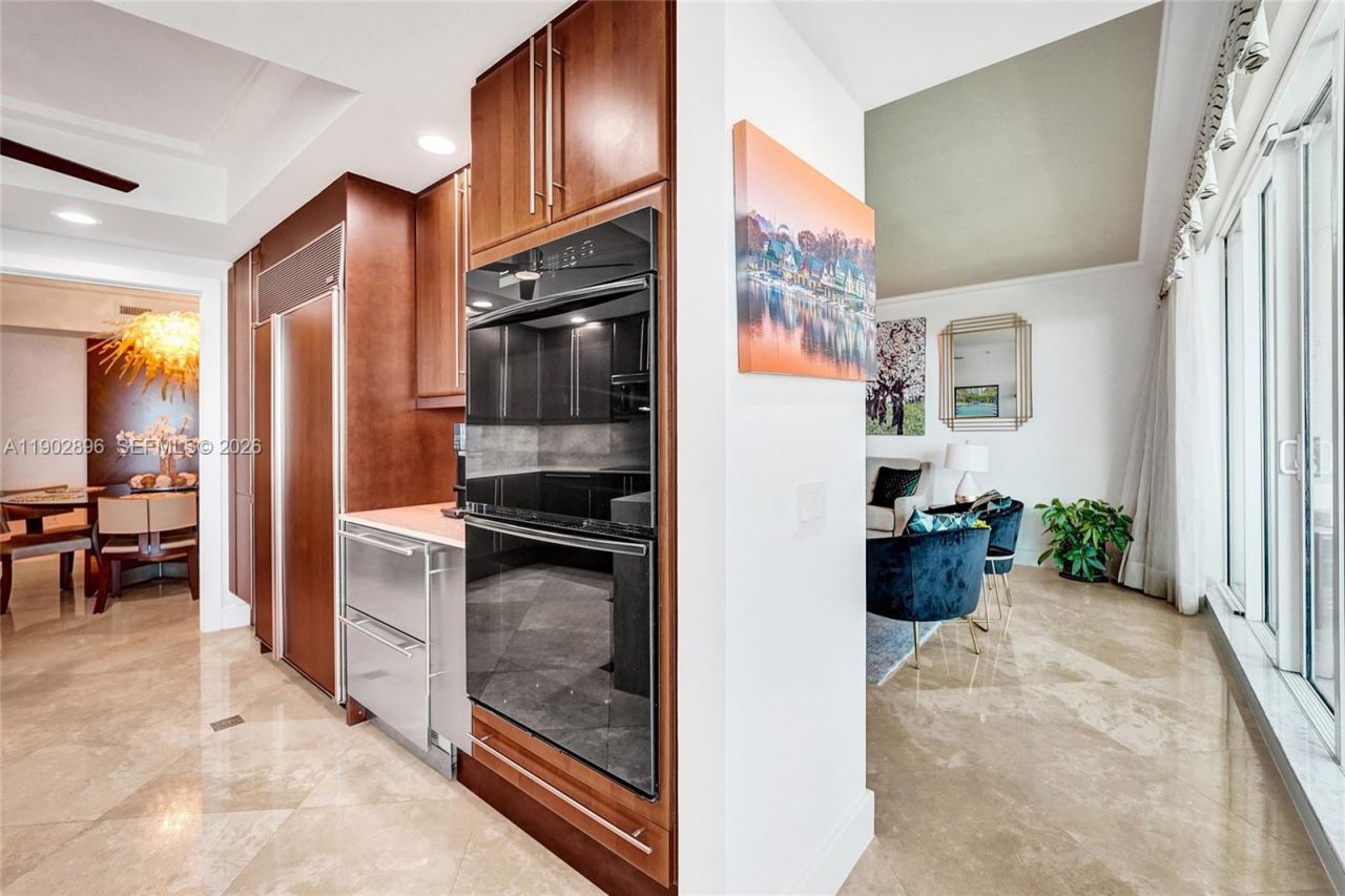 411 N New River Dr E, Unit 3703, Fort Lauderdale, FL 33301 Photo