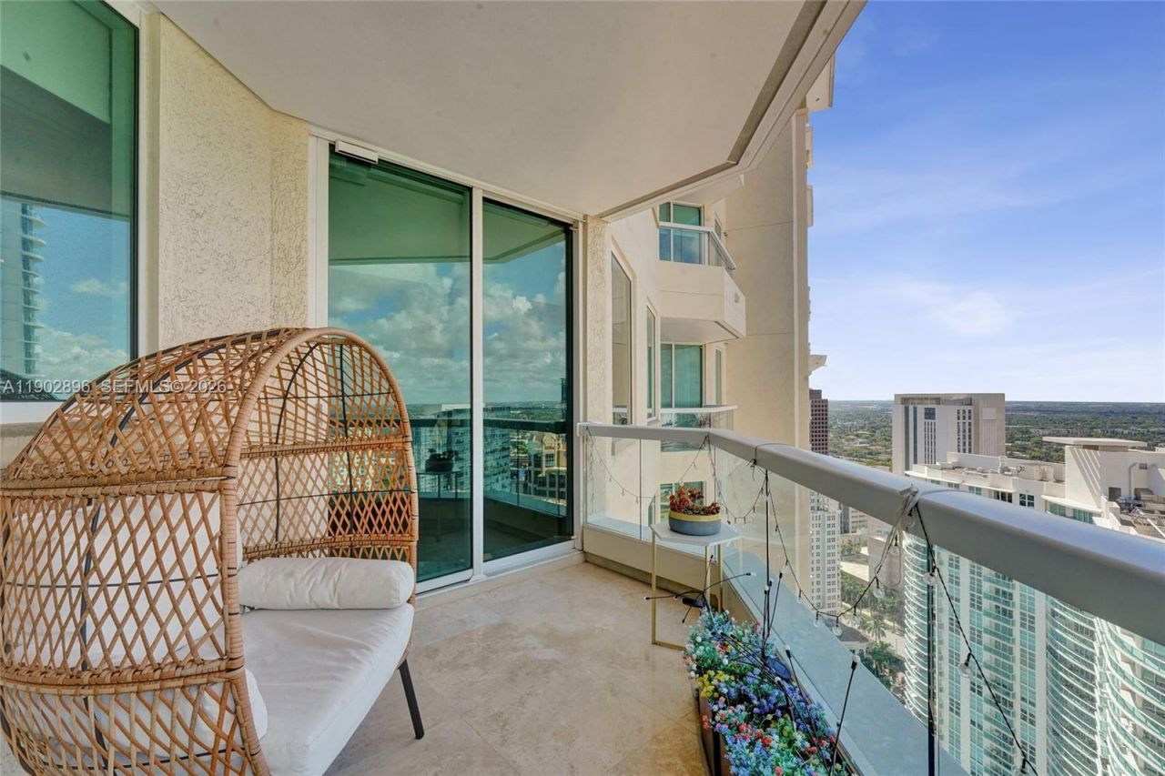 411 N New River Dr E, Unit 3703, Fort Lauderdale, FL 33301 Photo