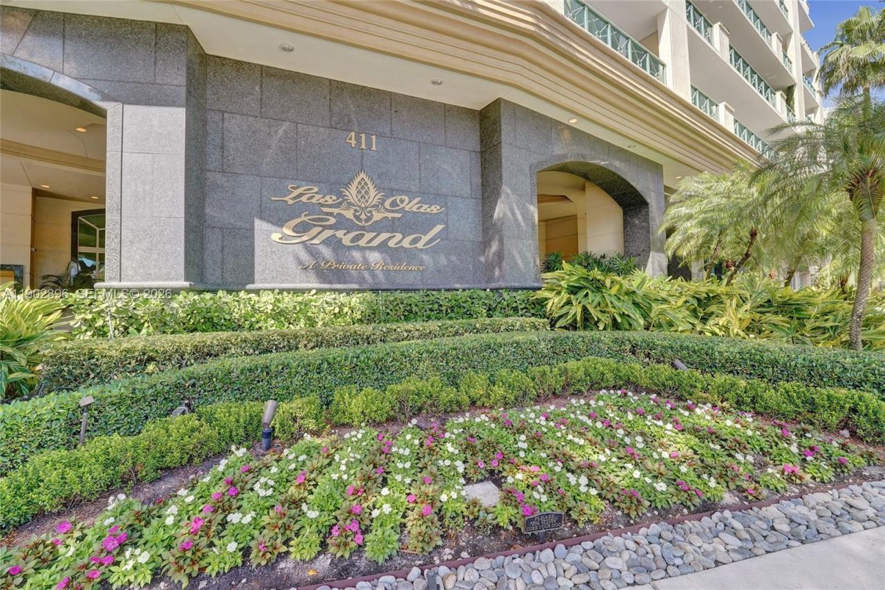 411 N New River Dr E, Unit 3703, Fort Lauderdale, FL 33301 Photo