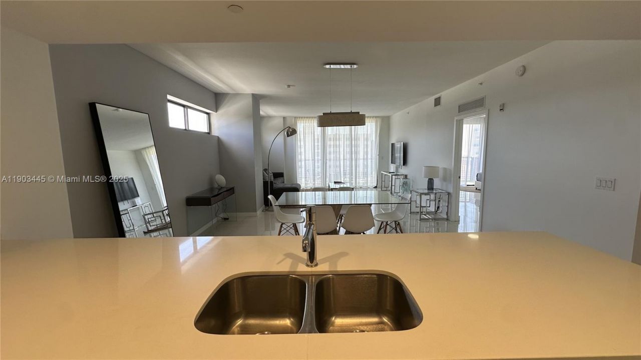 1120 98th St, Unit 503, Bay Harbor Islands, FL 33154 Photo