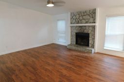 1482 Hidden Bridge Drive photo 4