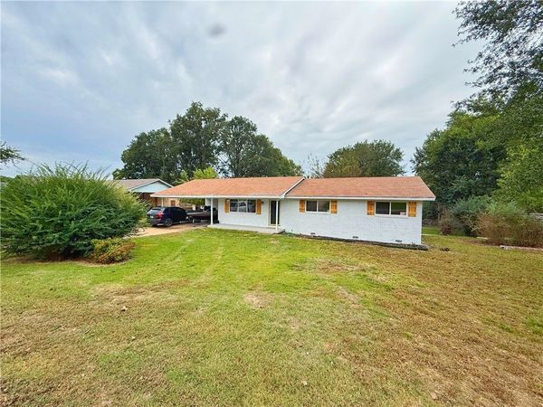 309 E Date Street, Russellville, AR 72802